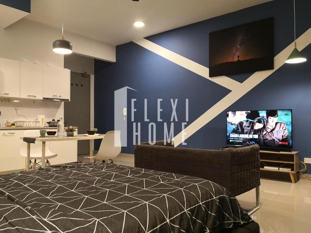 Colour-Theme Designed, Private Studio Home, Cybersquare 27B Cyberjaya, Flexihome-MY Bagian luar foto