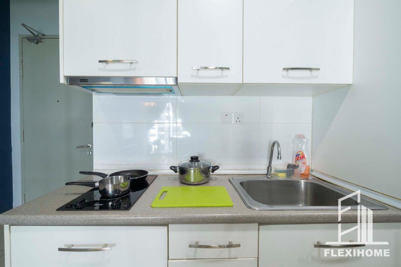 Colour-Theme Designed, Private Studio Home, Cybersquare 27B Cyberjaya, Flexihome-MY Bagian luar foto