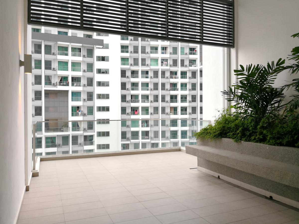 Colour-Theme Designed, Private Studio Home, Cybersquare 27B Cyberjaya, Flexihome-MY Bagian luar foto